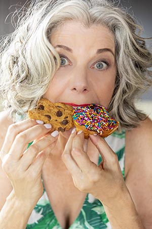 Linda eating cookies