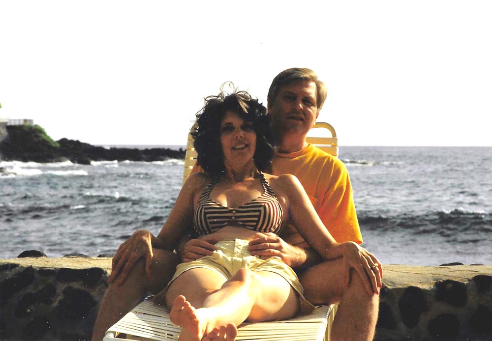 Linda Cullen and Bob Robertson in Hawaii